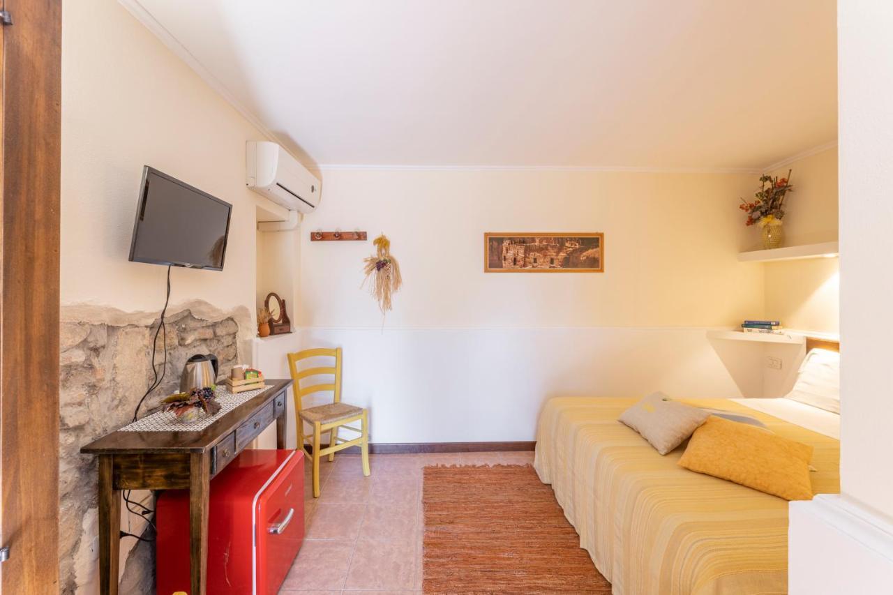 Agriturismo Cappellese Castelnuovo della Misericordia Экстерьер фото